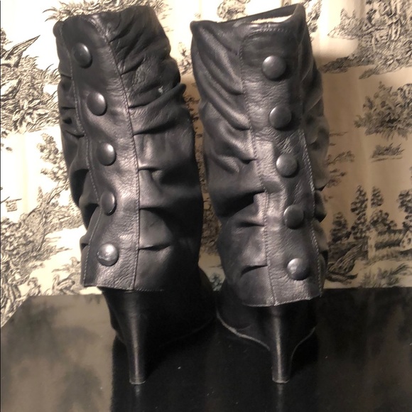 Golden Bleu Wedged Boots - Picture 3 of 4